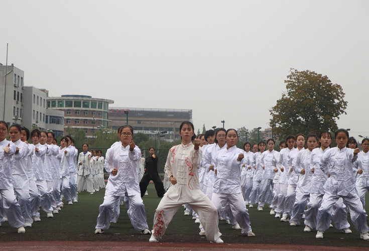 人民日报｜青岛因地制宜提升托育服务质量(图1)